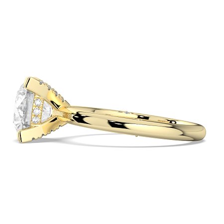 Ariel 4 Claws with Diamonds on prongs