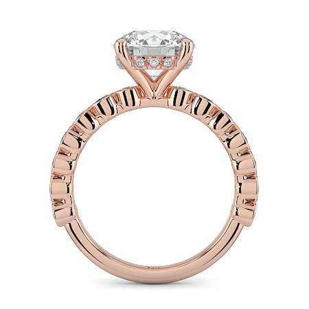 Cara 4 Claws with Oval and Round Diamonds on Band