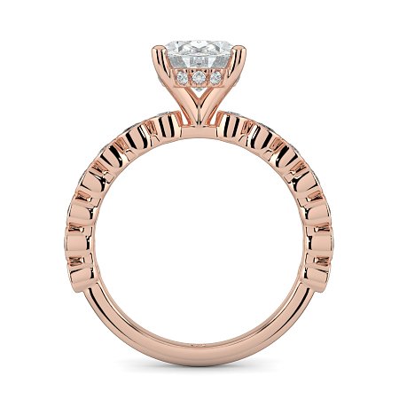 Cara 4 Claws with Oval and Round Diamonds on Band