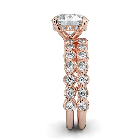 Cara Oval and Round Diamonds Wedding Ring