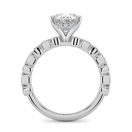 Cara 4 Claws with Emerald and Round Diamonds on Band