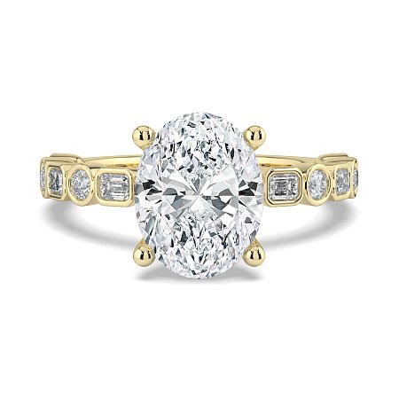 Cara 4 Claws with Emerald and Round Diamonds on Band