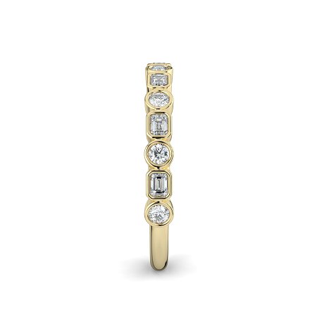 Cara Wedding Ring with Emerald and Round Diamonds on Band