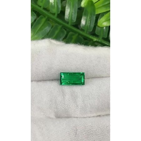 1.29 ct Emerald Green Natural Emerald