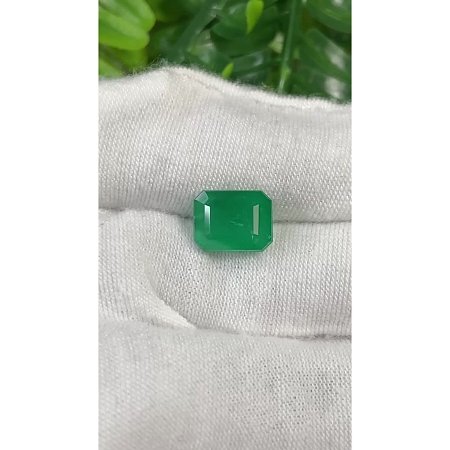 2.97 ct Emerald Green Natural Emerald