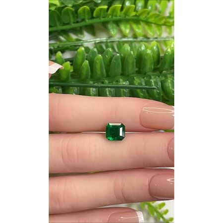 2.22 ct Emerald Green Natural Emerald