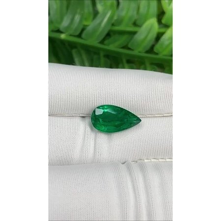2.43 ct Pear Green Natural Emerald