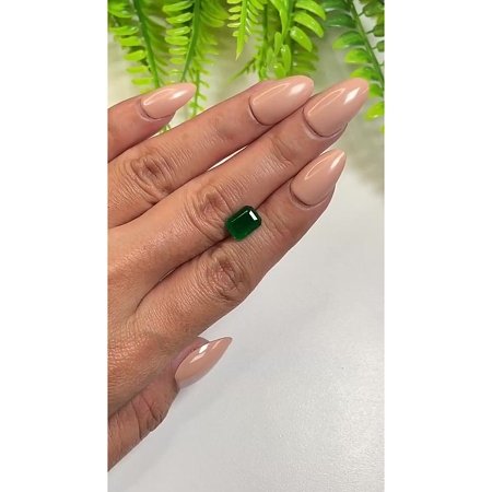 1.93 ct Emerald Green Natural Emerald
