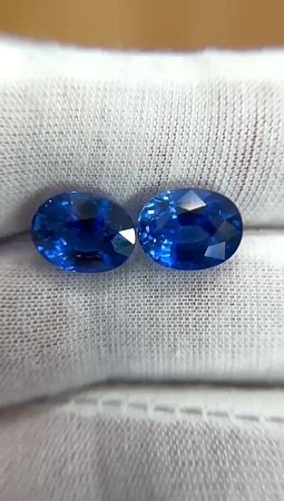 13.16 ct Oval Blue Natural Sapphire