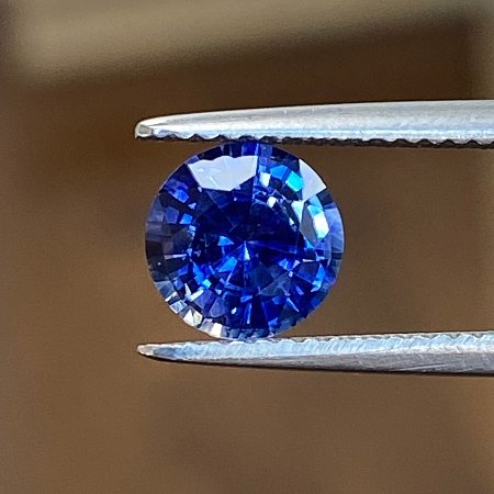 1.56 ct Round Blue Natural Sapphire