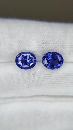 6.61 ct Oval Blue Natural Sapphire