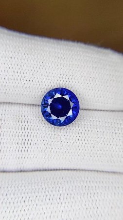3.10 ct Round Blue Natural Sapphire
