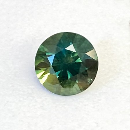 3.65 ct Round Green Natural Sapphire