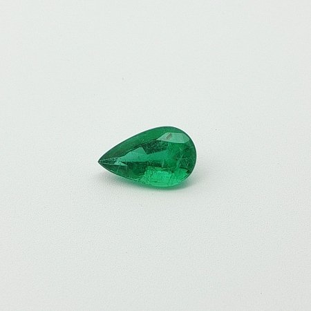 1.48 ct Pear Green Natural Emerald