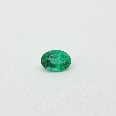0.71 ct Oval Green Natural Emerald