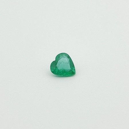 1.00 ct Heart Green Natural Emerald