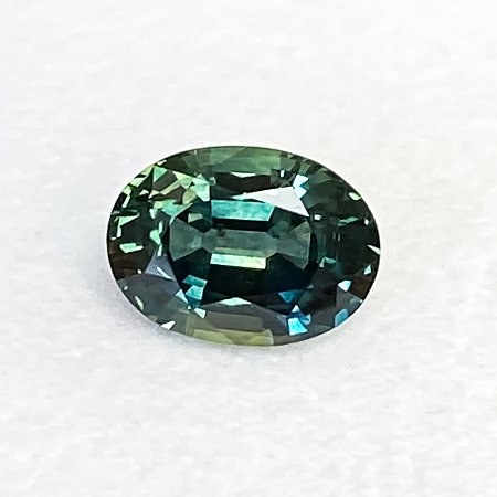 2.06 ct Oval Green Natural Sapphire