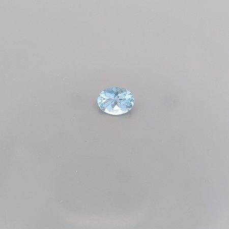 1.55 ct Oval Blue Natural Aquamarine