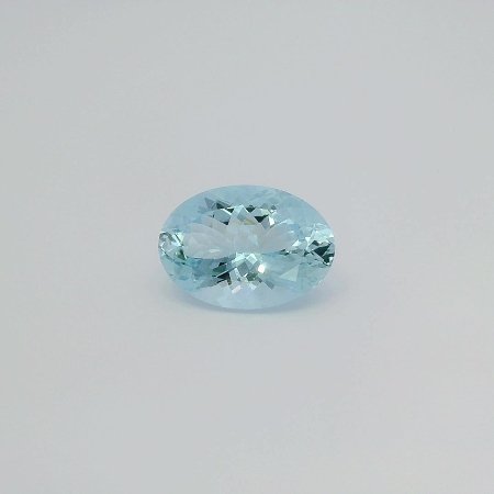 6.86 ct Oval Blue Natural Aquamarine
