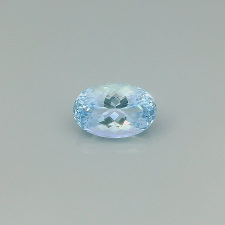 4.25 ct Oval Blue Natural Aquamarine