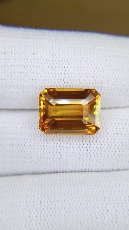 10.08 ct Emerald Orange Natural Sapphire