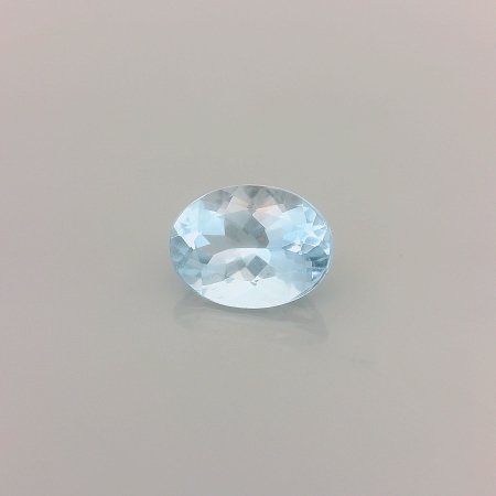 1.21 ct Oval Blue Natural Aquamarine