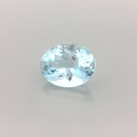 1.73 ct Oval Blue Natural Aquamarine