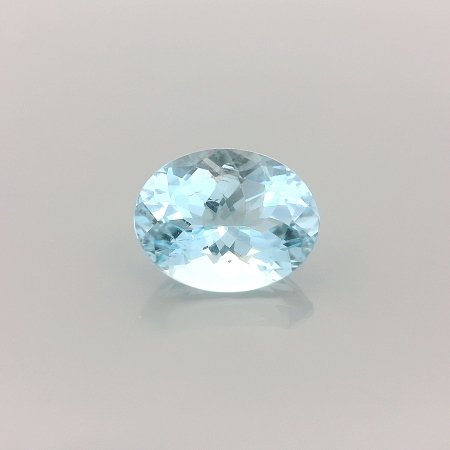 1.80 ct Oval Blue Natural Aquamarine
