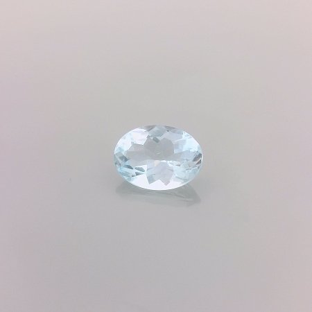 0.66 ct Oval Blue Natural Aquamarine