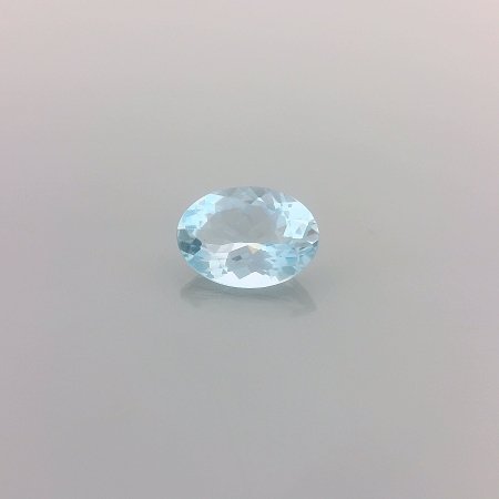 0.69 ct Oval Blue Natural Aquamarine