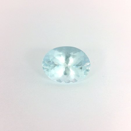 1.90 ct Oval Blue Natural Aquamarine
