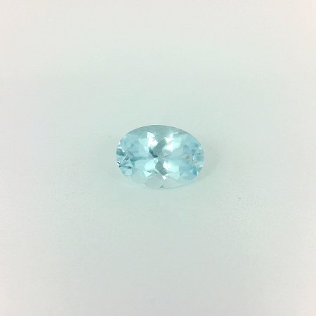 0.68 ct Oval Blue Natural Aquamarine