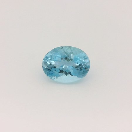 1.90 ct Oval Blue Natural Aquamarine