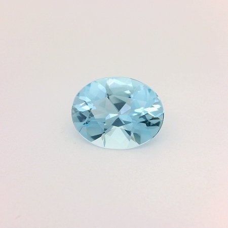 2.81 ct Oval Blue Natural Aquamarine