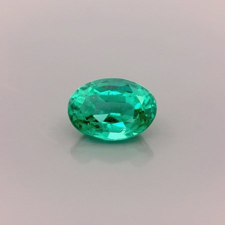 1.39 ct Oval Green Natural Emerald