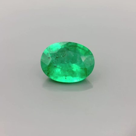 1.34 ct Oval Green Natural Emerald