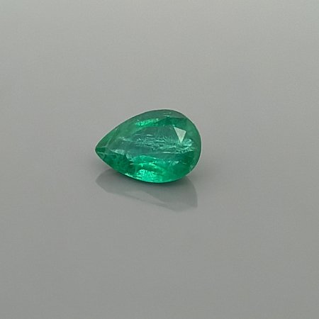 2.06 ct Pear Green Natural Emerald