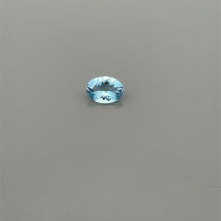 0.77 ct Oval Blue Natural Aquamarine