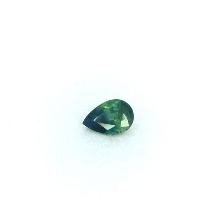 0.53 ct Pear Green Natural Sapphire