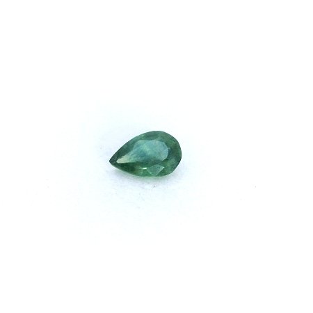 0.45 ct Pear Green Natural Sapphire
