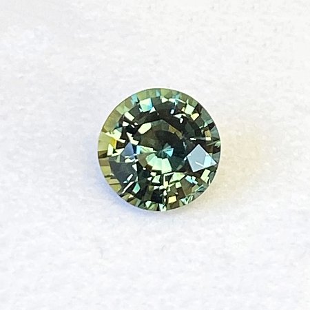 2.04 ct Round Green Natural Sapphire