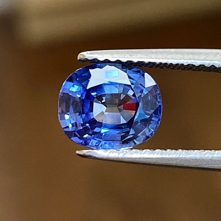 2.04 ct Oval Blue Natural Sapphire