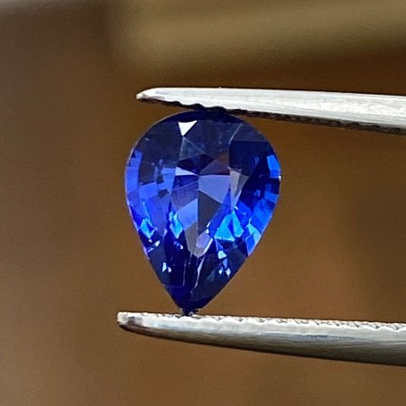 1.24 ct Pear Blue Natural Sapphire