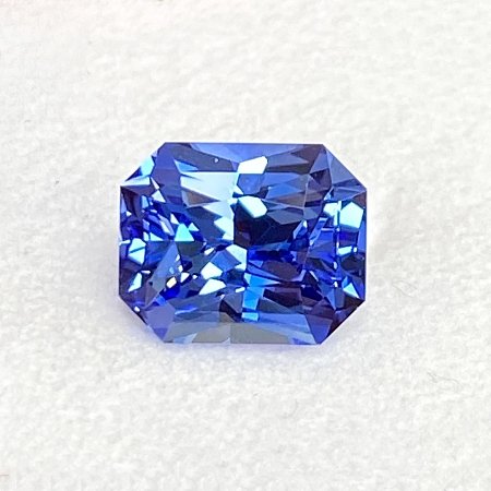 3.35 ct Radiant Blue Natural Sapphire