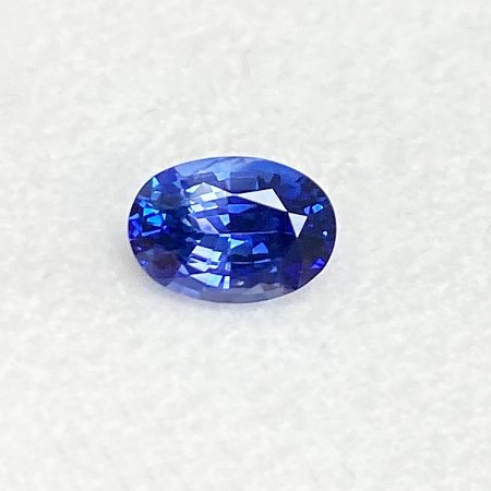 1.00 ct Oval Blue Natural Sapphire