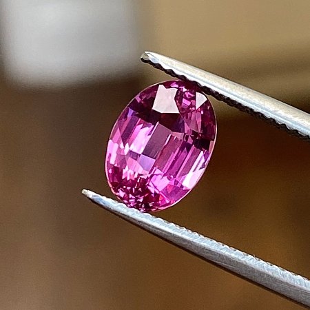 2.01 ct Oval Pink Natural Sapphire