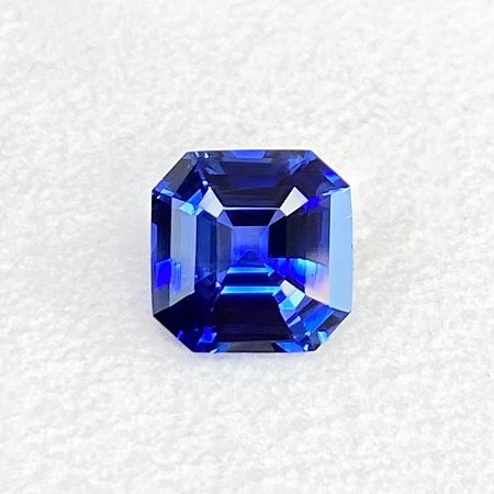 2.46 ct Emerald Blue Natural Sapphire