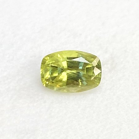1.47 ct Cushion Green Natural Sapphire