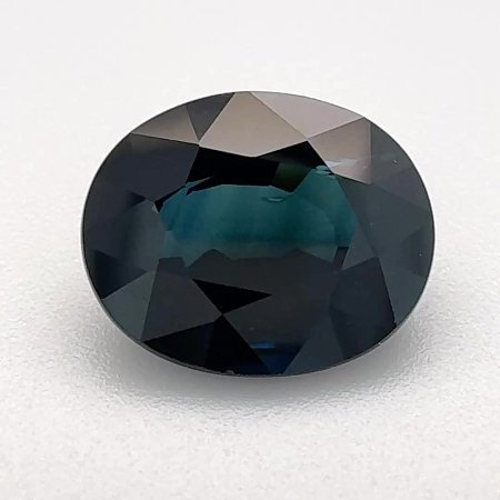3.10 ct Oval Blue Natural Sapphire