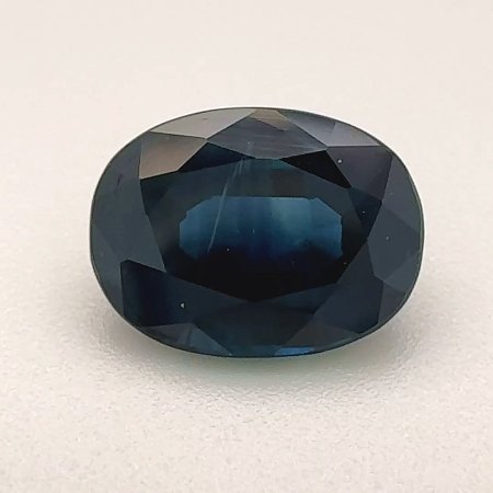 2.55 ct Oval Blue Natural Sapphire